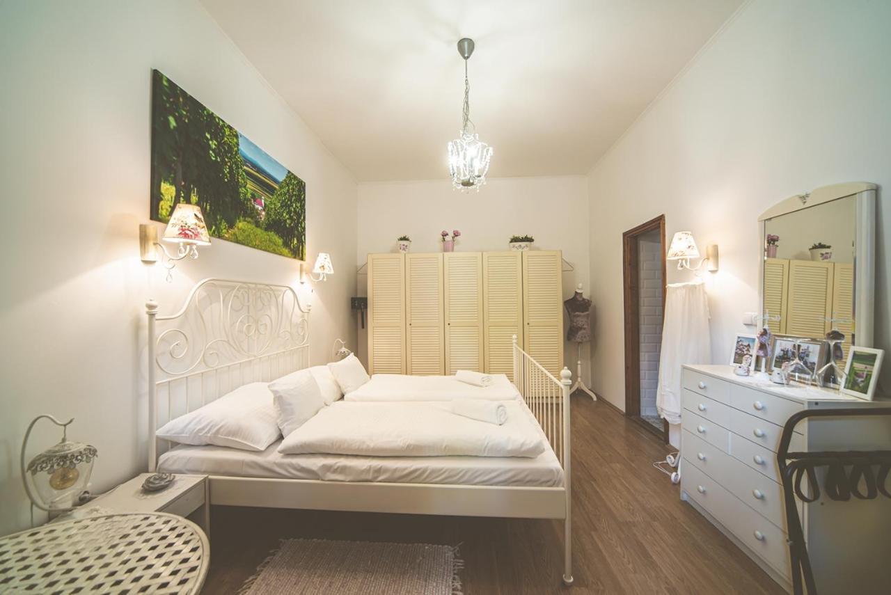 Palkonyha Panzio Speiz Gasztromuhely Bed & Breakfast Palkonya Exterior photo