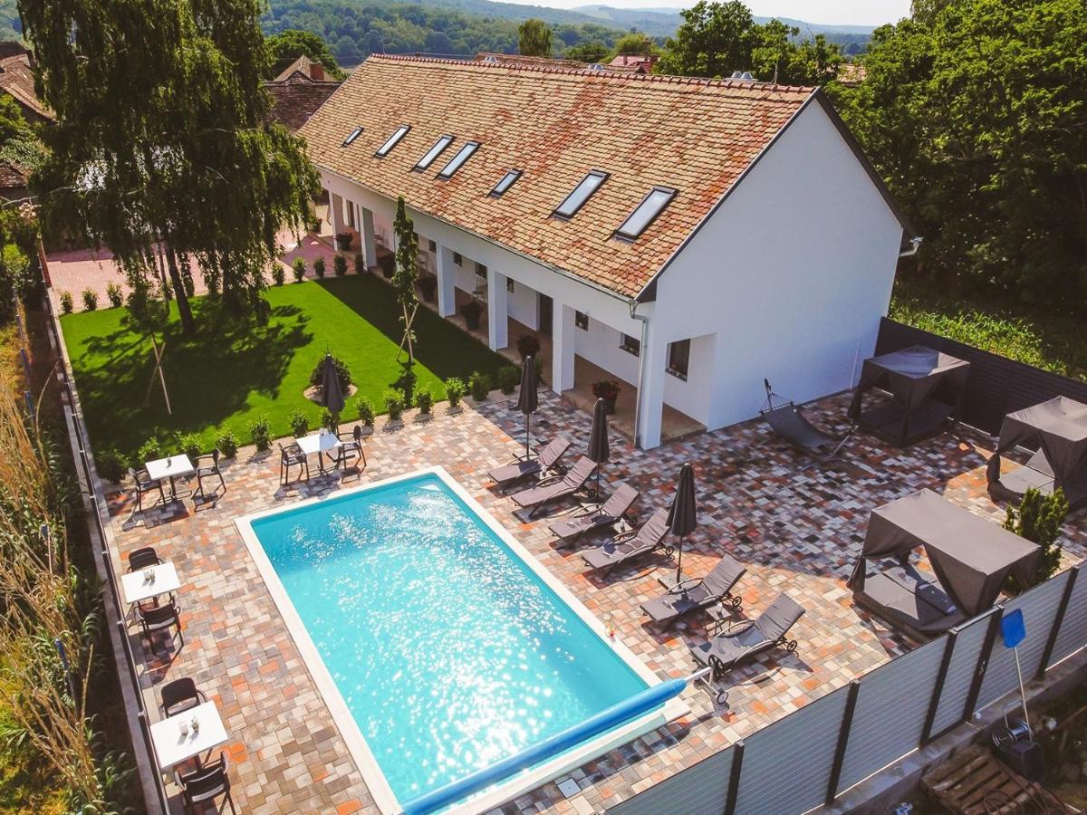 Palkonyha Panzio Speiz Gasztromuhely Bed & Breakfast Palkonya Exterior photo